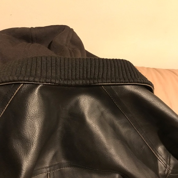 Guess Leather Black Bomber Jacket Size XXL - Picture 5 of 5